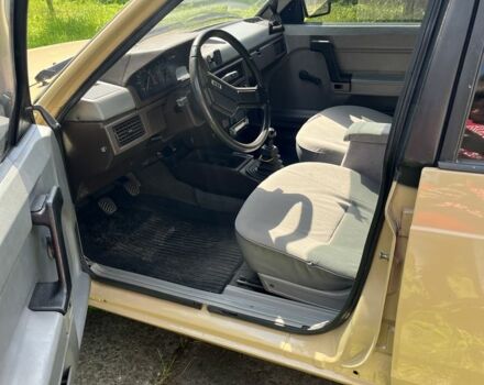 Бежевый Москвич / АЗЛК 2141, объемом двигателя 1.5 л и пробегом 100 тыс. км за 1400 $, фото 3 на Automoto.ua