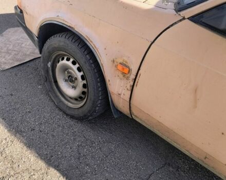 Бежевый Москвич / АЗЛК 2141, объемом двигателя 1.6 л и пробегом 114 тыс. км за 600 $, фото 4 на Automoto.ua