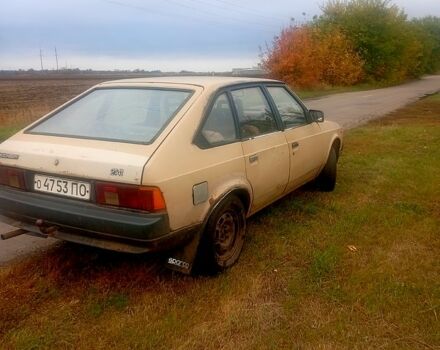 Бежевый Москвич / АЗЛК 2141, объемом двигателя 1.5 л и пробегом 130 тыс. км за 400 $, фото 2 на Automoto.ua