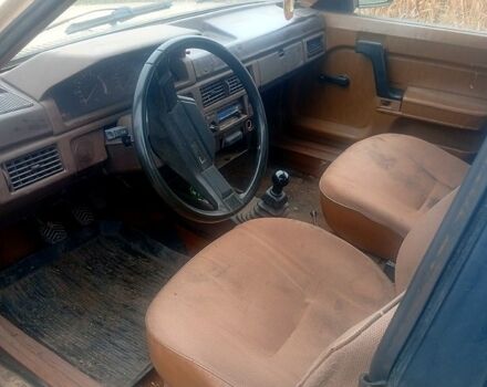 Бежевый Москвич / АЗЛК 2141, объемом двигателя 1.5 л и пробегом 130 тыс. км за 400 $, фото 5 на Automoto.ua