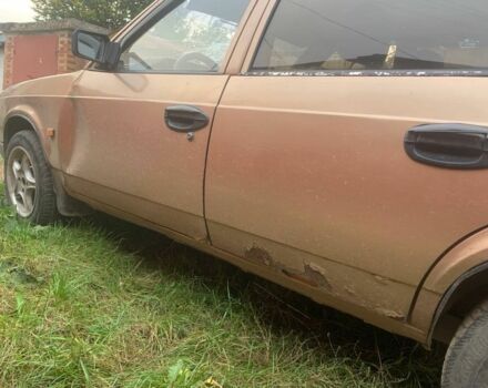 Бежевый Москвич / АЗЛК 2141, объемом двигателя 1.6 л и пробегом 300 тыс. км за 500 $, фото 2 на Automoto.ua