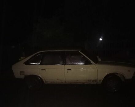 Бежевий Москвич / АЗЛК 2141, об'ємом двигуна 1 л та пробігом 777 тис. км за 404 $, фото 1 на Automoto.ua