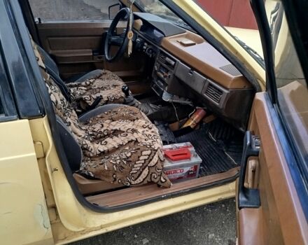 Бежевый Москвич / АЗЛК 2141, объемом двигателя 0 л и пробегом 100 тыс. км за 900 $, фото 5 на Automoto.ua