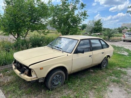 Москвич / АЗЛК 2141 1988 в Кропивницком (Кировограде) на Automoto.ua Бежевый Москвич / АЗЛК 2141, объемом двигателя 1.5 л и пробегом 83 тыс. км за 400 $, фото 1 на Automoto.ua