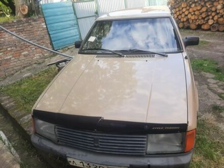 Москвич / АЗЛК 2141 1988 у Лубнах на Automoto.ua Бежевий Москвич / АЗЛК 2141, об'ємом двигуна 1.6 л та пробігом 1 тис. км за 600 $, фото 1 на Automoto.ua