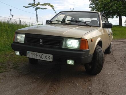 Москвич / АЗЛК 2141 1991 у Золочів на Automoto.ua Бежевий Москвич / АЗЛК 2141, об'ємом двигуна 1.8 л та пробігом 10 тис. км за 650 $, фото 1 на Automoto.ua