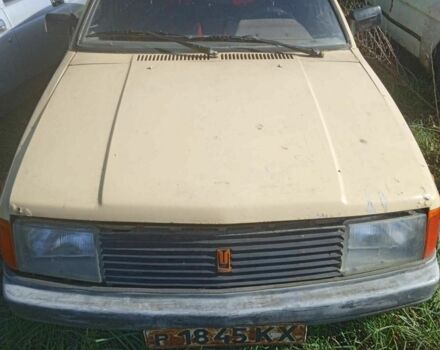 Москвич / АЗЛК 2141 1993 в Буче на Automoto.ua Бежевый Москвич / АЗЛК 2141, объемом двигателя 1.5 л и пробегом 300 тыс. км за 361 $, фото 1 на Automoto.ua