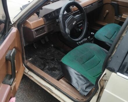 Коричневый Москвич / АЗЛК 2141, объемом двигателя 1 л и пробегом 150 тыс. км за 756 $, фото 5 на Automoto.ua