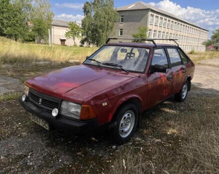 Красный Москвич / АЗЛК 2141, объемом двигателя 1.5 л и пробегом 141 тыс. км за 264 $, фото 1 на Automoto.ua
