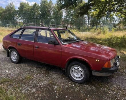 Красный Москвич / АЗЛК 2141, объемом двигателя 1.5 л и пробегом 141 тыс. км за 264 $, фото 5 на Automoto.ua