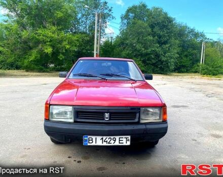 Красный Москвич / АЗЛК 2141, объемом двигателя 1.5 л и пробегом 150 тыс. км за 1100 $, фото 5 на Automoto.ua