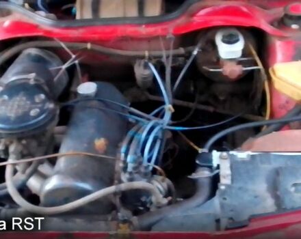 Москвич / АЗЛК 2141 1990 в Лохвице на Automoto.ua Красный Москвич / АЗЛК 2141, объемом двигателя 1.6 л и пробегом 350 тыс. км за 1070 $, фото 3 на Automoto.ua