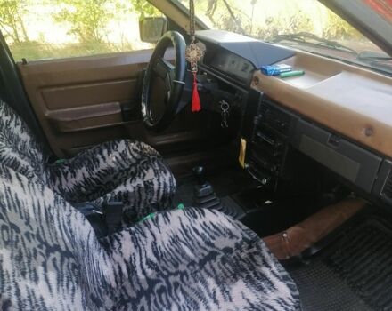 Красный Москвич / АЗЛК 2141, объемом двигателя 1 л и пробегом 200 тыс. км за 600 $, фото 3 на Automoto.ua