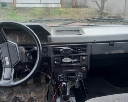 Красный Москвич / АЗЛК 2141, объемом двигателя 1.5 л и пробегом 204 тыс. км за 900 $, фото 4 на Automoto.ua