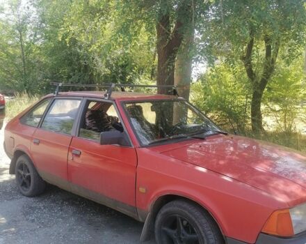 Красный Москвич / АЗЛК 2141, объемом двигателя 1 л и пробегом 200 тыс. км за 600 $, фото 5 на Automoto.ua