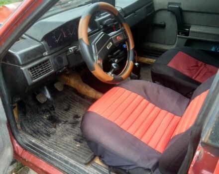 Червоний Москвич / АЗЛК 2141, об'ємом двигуна 1.5 л та пробігом 23 тис. км за 1427 $, фото 3 на Automoto.ua