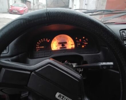 Красный Москвич / АЗЛК 2141, объемом двигателя 1.5 л и пробегом 50 тыс. км за 599 $, фото 4 на Automoto.ua