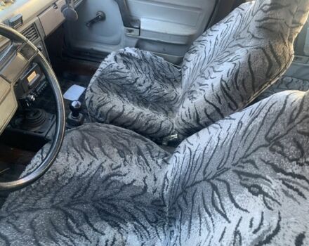 Красный Москвич / АЗЛК 2141, объемом двигателя 0 л и пробегом 250 тыс. км за 358 $, фото 7 на Automoto.ua