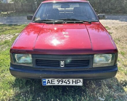 Красный Москвич / АЗЛК 2141, объемом двигателя 1.5 л и пробегом 150 тыс. км за 594 $, фото 2 на Automoto.ua