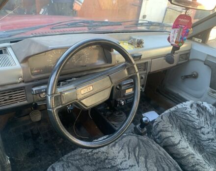 Красный Москвич / АЗЛК 2141, объемом двигателя 0 л и пробегом 250 тыс. км за 358 $, фото 6 на Automoto.ua