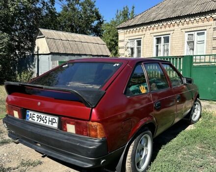 Красный Москвич / АЗЛК 2141, объемом двигателя 1.5 л и пробегом 150 тыс. км за 594 $, фото 4 на Automoto.ua