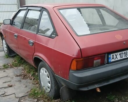 Красный Москвич / АЗЛК 2141, объемом двигателя 1.5 л и пробегом 150 тыс. км за 850 $, фото 4 на Automoto.ua