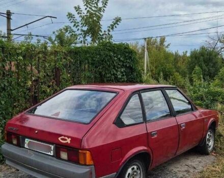 Червоний Москвич / АЗЛК 2141, об'ємом двигуна 1.5 л та пробігом 107 тис. км за 1100 $, фото 2 на Automoto.ua