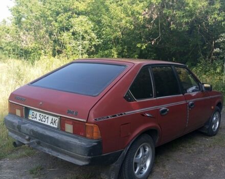 Красный Москвич / АЗЛК 2141, объемом двигателя 1.5 л и пробегом 70 тыс. км за 952 $, фото 1 на Automoto.ua