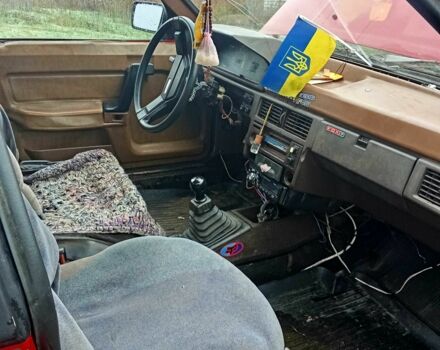 Червоний Москвич / АЗЛК 2141, об'ємом двигуна 1.5 л та пробігом 3 тис. км за 378 $, фото 6 на Automoto.ua