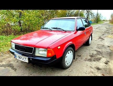 Москвич / АЗЛК 2141 1988 в Семеновке на Automoto.ua Красный Москвич / АЗЛК 2141, объемом двигателя 1.5 л и пробегом 145 тыс. км за 1275 $, фото 1 на Automoto.ua