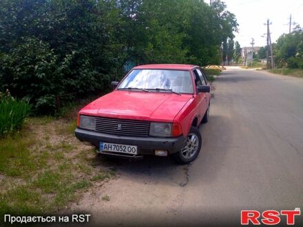Москвич / АЗЛК 2141 1990 у Миколаєві на Automoto.ua Червоний Москвич / АЗЛК 2141, об'ємом двигуна 1.5 л та пробігом 305 тис. км за 600 $, фото 1 на Automoto.ua