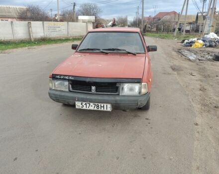 Червоний Москвич / АЗЛК 2141, об'ємом двигуна 2 л та пробігом 2 тис. км за 357 $, фото 1 на Automoto.ua