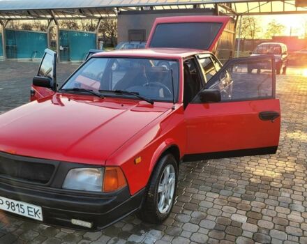 Красный Москвич / АЗЛК 2141, объемом двигателя 1.5 л и пробегом 178 тыс. км за 2500 $, фото 1 на Automoto.ua