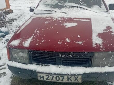 Москвич / АЗЛК 2141 1990 в Новорад-Волынском на Automoto.ua Красный Москвич / АЗЛК 2141, объемом двигателя 0 л и пробегом 100 тыс. км за 552 $, фото 1 на Automoto.ua