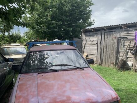 Москвич / АЗЛК 2141 1991 в Ужгороде на Automoto.ua Красный Москвич / АЗЛК 2141, объемом двигателя 1.5 л и пробегом 138 тыс. км за 481 $, фото 1 на Automoto.ua