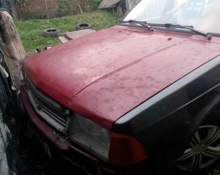 Москвич / АЗЛК 2141 1991 у Обухове на Automoto.ua Червоний Москвич / АЗЛК 2141, об'ємом двигуна 1.5 л та пробігом 170 тис. км за 240 $, фото 1 на Automoto.ua