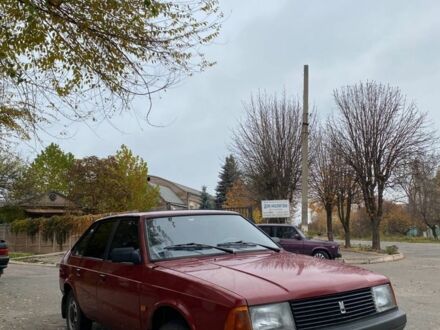 Красный Москвич / АЗЛК 2141, объемом двигателя 0 л и пробегом 250 тыс. км за 619 $, фото 1 на Automoto.ua