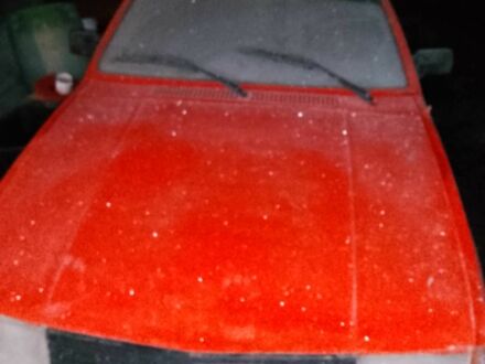 Красный Москвич / АЗЛК 2141, объемом двигателя 1.5 л и пробегом 260 тыс. км за 589 $, фото 1 на Automoto.ua