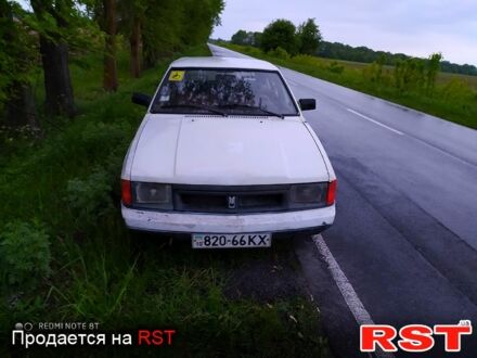 Москвич / АЗЛК 2141 1992 у Києві на Automoto.ua Москвич / АЗЛК 2141, об'ємом двигуна 1.5 л та пробігом 215 тис. км за 600 $, фото 1 на Automoto.ua