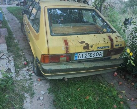 Желтый Москвич / АЗЛК 2141, объемом двигателя 1.5 л и пробегом 168 тыс. км за 200 $, фото 2 на Automoto.ua