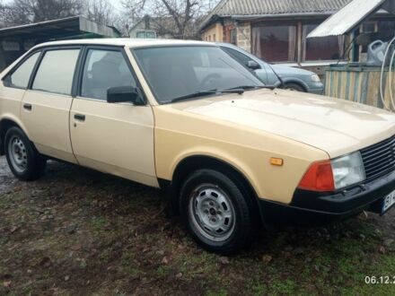 Желтый Москвич / АЗЛК 2141, объемом двигателя 1.5 л и пробегом 230 тыс. км за 522 $, фото 1 на Automoto.ua