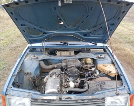 Серый Москвич / АЗЛК 2141, объемом двигателя 1.5 л и пробегом 160 тыс. км за 999 $, фото 4 на Automoto.ua