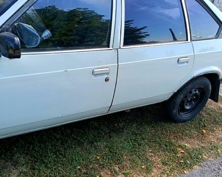 Серый Москвич / АЗЛК 2141, объемом двигателя 1.6 л и пробегом 200 тыс. км за 700 $, фото 2 на Automoto.ua