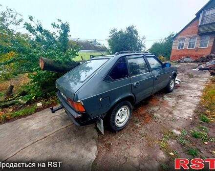 Москвич / АЗЛК 2141 1991 у Харкові на Automoto.ua Сірий Москвич / АЗЛК 2141, об'ємом двигуна 1.5 л та пробігом 0 тис. км за 900 $, фото 3 на Automoto.ua