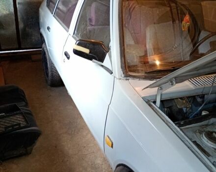 Москвич / АЗЛК 2141 1991 у Вінниці на Automoto.ua Сірий Москвич / АЗЛК 2141, об'ємом двигуна 1.5 л та пробігом 72 тис. км за 429 $, фото 1 на Automoto.ua