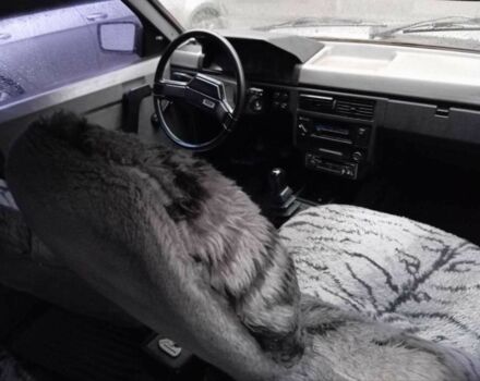 Сірий Москвич / АЗЛК 2141, об'ємом двигуна 1.5 л та пробігом 300 тис. км за 750 $, фото 11 на Automoto.ua