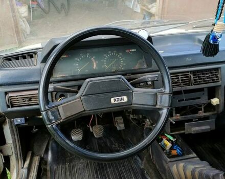 Серый Москвич / АЗЛК 2141, объемом двигателя 1.5 л и пробегом 208 тыс. км за 700 $, фото 2 на Automoto.ua