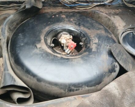 Серый Москвич / АЗЛК 2141, объемом двигателя 1.5 л и пробегом 246 тыс. км за 490 $, фото 4 на Automoto.ua