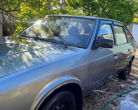 Москвич / АЗЛК 2141 1995 в Днепре (Днепропетровске) на Automoto.ua Серый Москвич / АЗЛК 2141, объемом двигателя 1.8 л и пробегом 350 тыс. км за 900 $, фото 5 на Automoto.ua