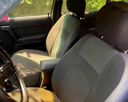 Москвич / АЗЛК 2141 1995 в Днепре (Днепропетровске) на Automoto.ua Серый Москвич / АЗЛК 2141, объемом двигателя 1.8 л и пробегом 350 тыс. км за 900 $, фото 3 на Automoto.ua